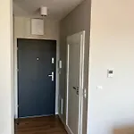 Jab 400 Metrow Od Kliniki Unii Lubelskiej Bezplatny Garaz 公寓